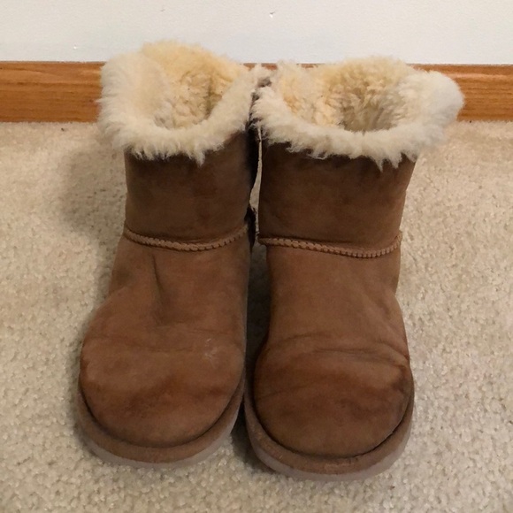 [UGG] Short Boot Tie Back - Picture 1 of 13